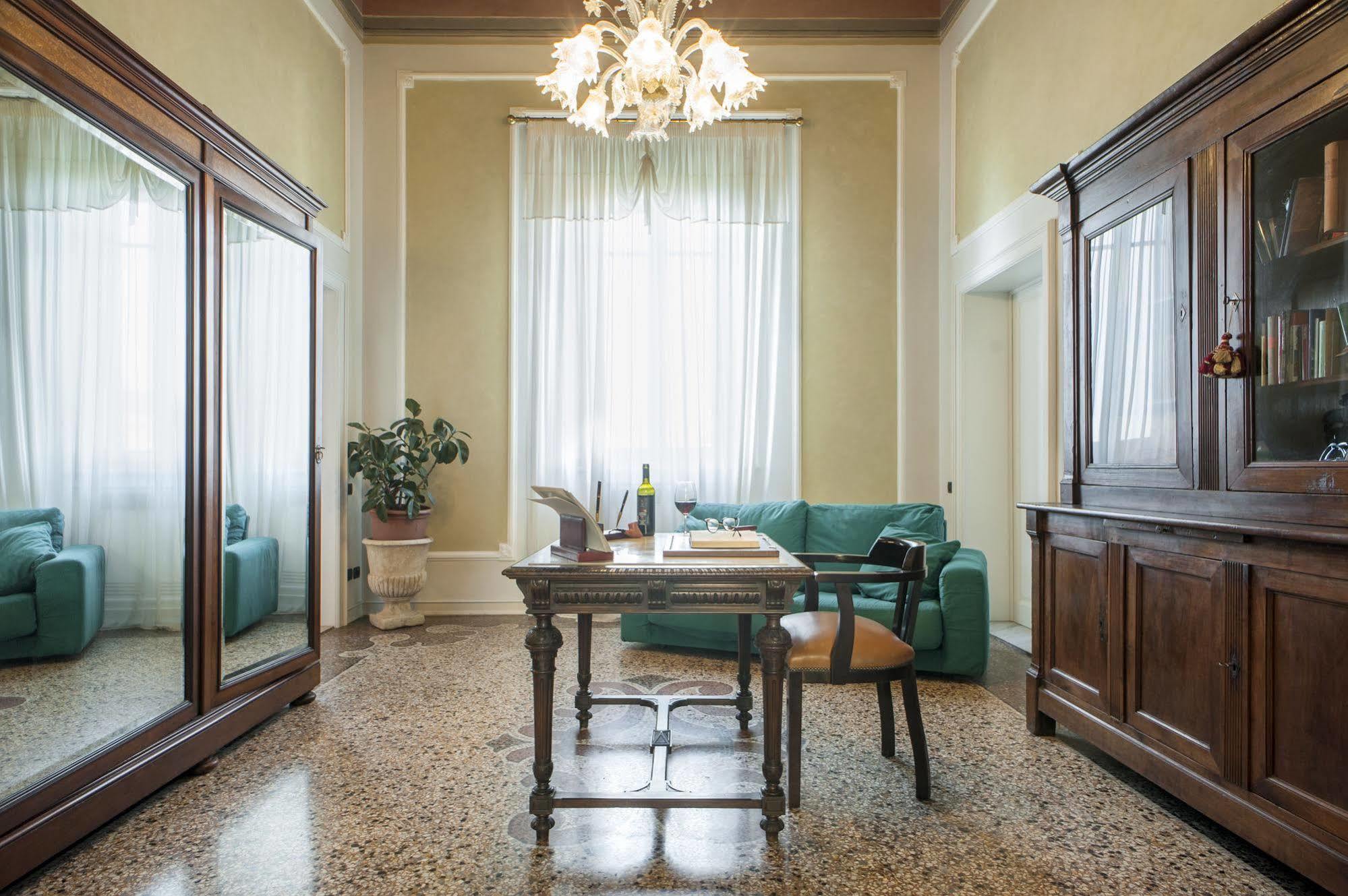 Dimora Storica Ai Casini D'Ardenza B&B Exterior foto
